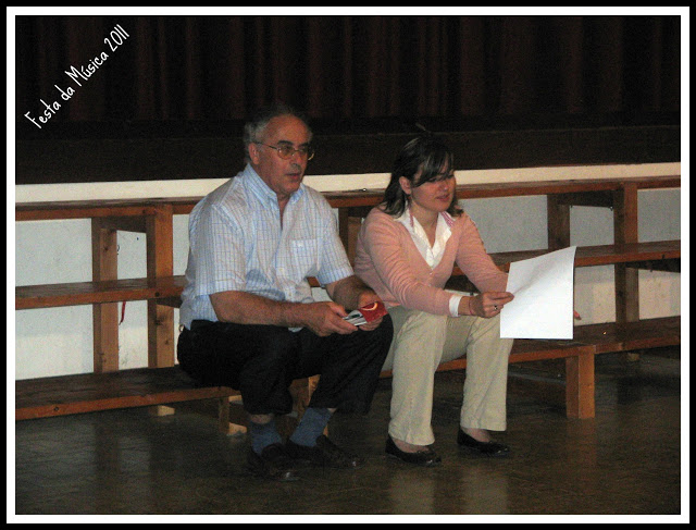 Apresentadores da Festa da Música em 2011