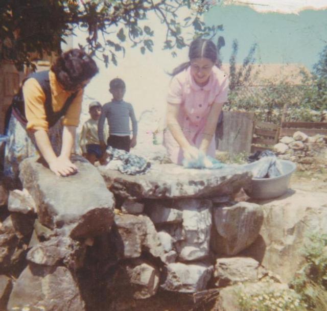 Lavadouro, Lavar Roupa