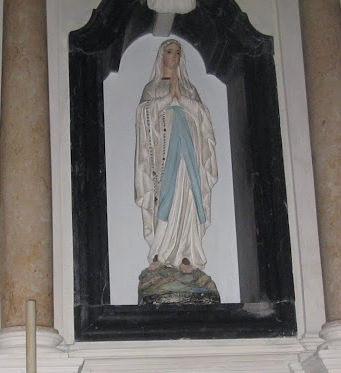 Nossa Senhora de Lurdes